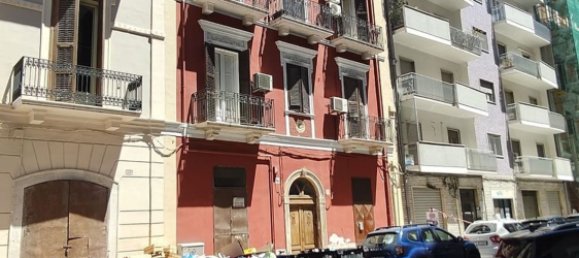 3 bedrooms Apartment in Bari, Italy No. 322752 2