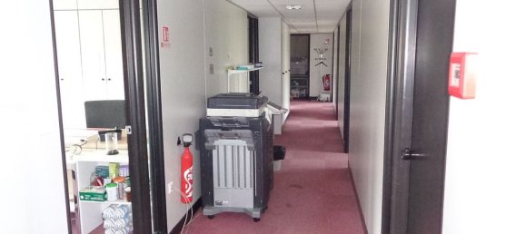 3160m² Office in Epernay, France No. 88859 11