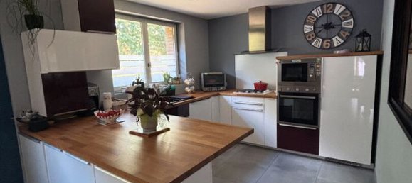 Casa de 3 dormitorios en Henin-Beaumont, France No. 363142 3