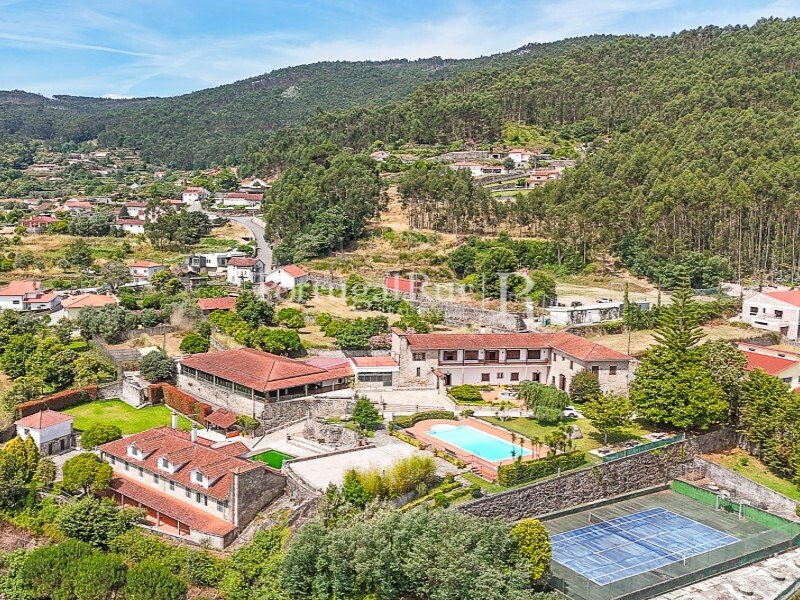 Casa de 12 dormitorios en Barcelos, Portugal No. 239133