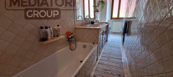 9غرفة منزل في Castelnuovo di Garfagnana, Italy رقم 109941 15