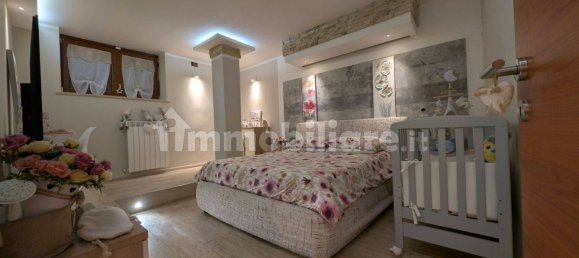 3 bedrooms Villa in Guidonia Montecelio, Italy No. 371235 7