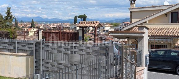 3 bedrooms Villa in Guidonia Montecelio, Italy No. 371235 20