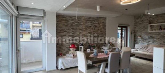 3 bedrooms Villa in Guidonia Montecelio, Italy No. 371235 5