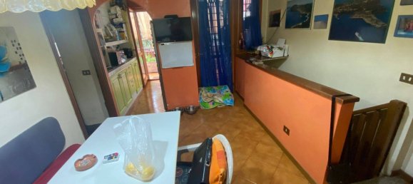 3 chambres Appartement à Rome, Italy No. 32583 8