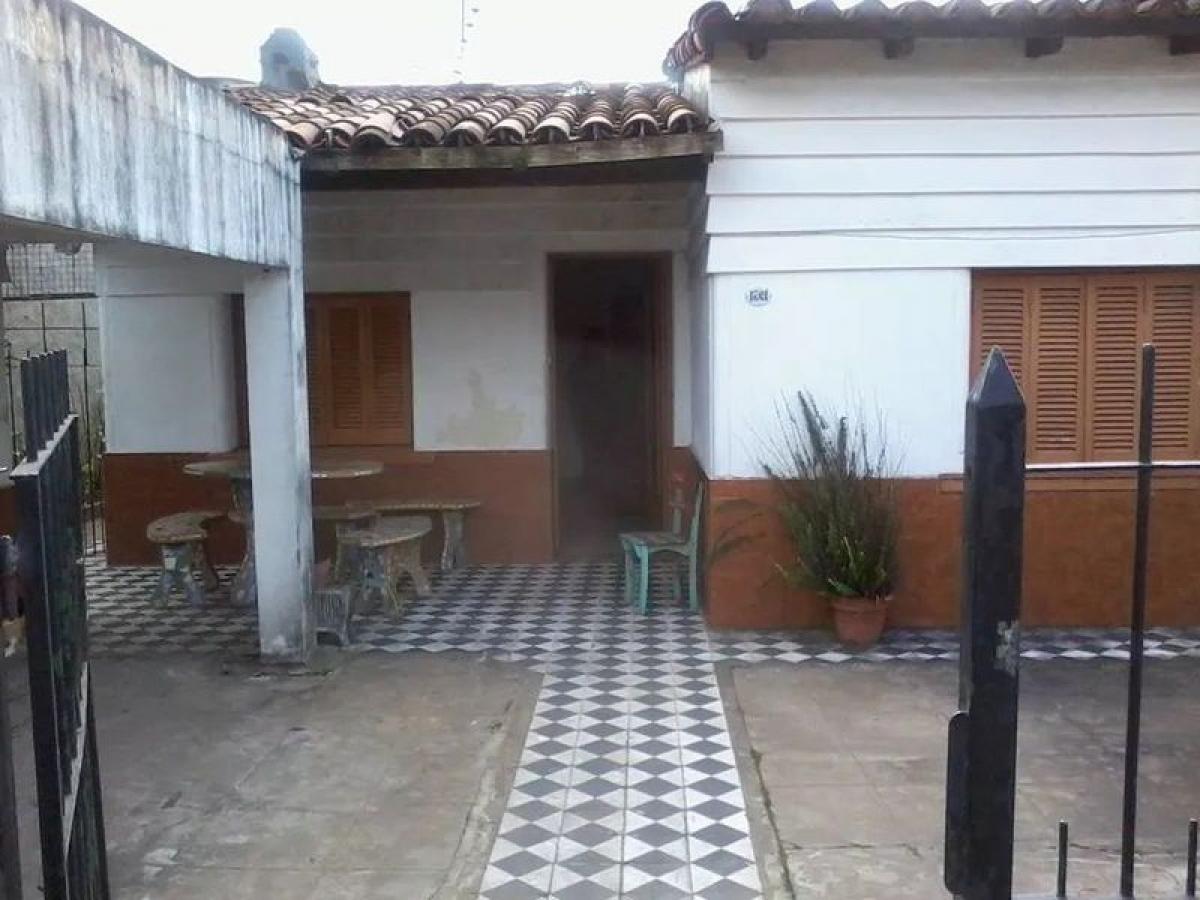 2 bedrooms House in Merlo, Argentina No. 21103