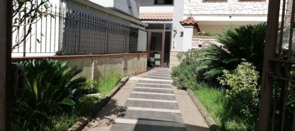 Apartamento de 3 habitaciónes en Caiazzo, Italy No. 305274 16