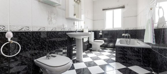 4 Schlafzimmer Haus in Granada, Spain, Nr. 185617 11