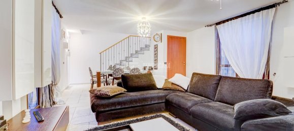 3 rooms Apartment in Turbigo, Italy No. 6556 2