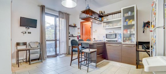 3 rooms Apartment in Turbigo, Italy No. 6556 4