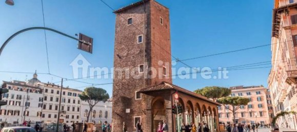 2 rooms Commercial property in Rome, Italy No. 337906 2