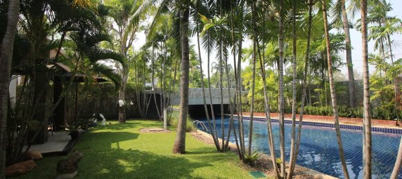 4 bedrooms Cafe / restaurant in Hua Hin, Thailand No. 6312 4