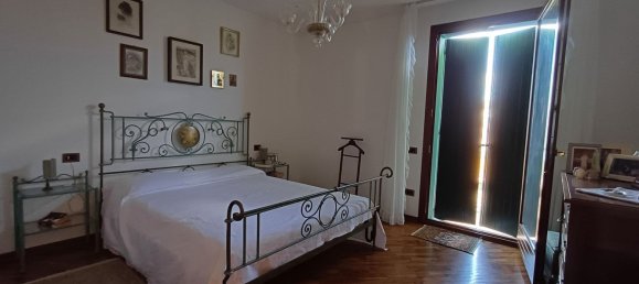 5 غرف نوم منزل في Lendinara, Italy رقم 325704 9