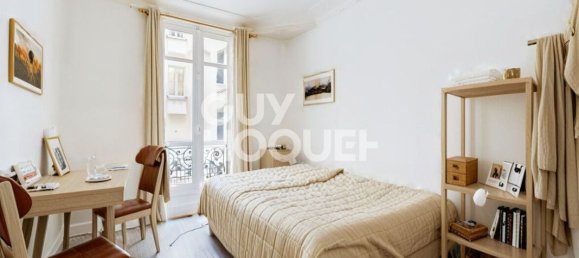 Apartamento de 3 dormitorios en Paris, France No. 169627 5