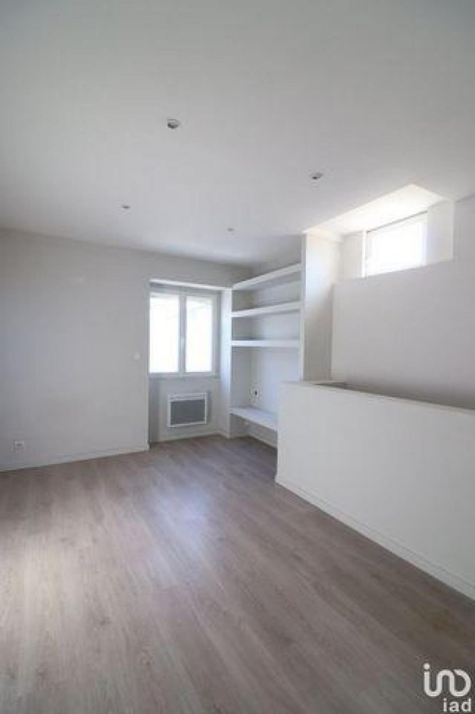 Studio in Nimes, France, Nr. 30422