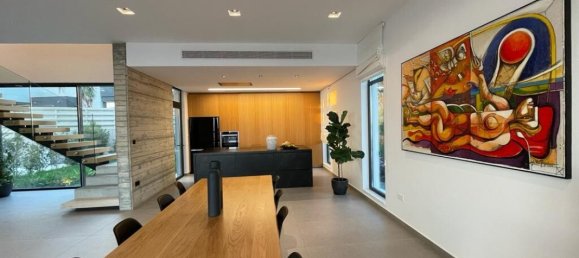 Вилла с 4 комнатами в Лимассол, Лимасол, Кипр № 25501 2