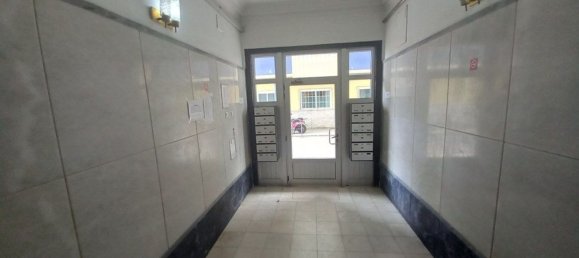 4 chambres Appartement à Almada, Portugal No. 87389 38