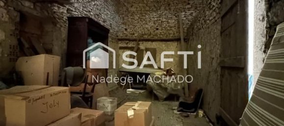 3 Schlafzimmer Haus in Avril, France, Nr. 254995 9