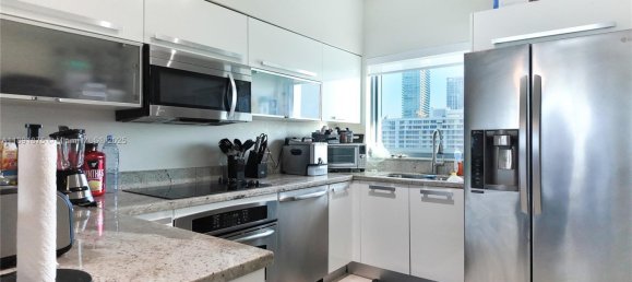 2 dormitorios propiedad comercial en venta en Miami, Miami-Dade, Florida, USA № 615729 6