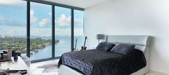 2 dormitorios propiedad comercial en venta en Miami, Miami-Dade, Florida, USA № 615729 9