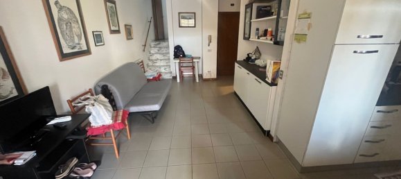 2 rooms Apartment in Camaiore, Italy No. 268672 8