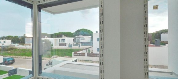 3 bedrooms House in Setubal, Portugal No. 132179 11