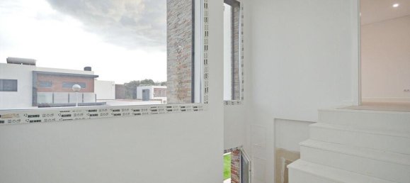 3 bedrooms House in Setubal, Portugal No. 132179 10