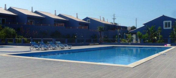 3000m² Commercial property in Luz, Portugal No. 135900 29