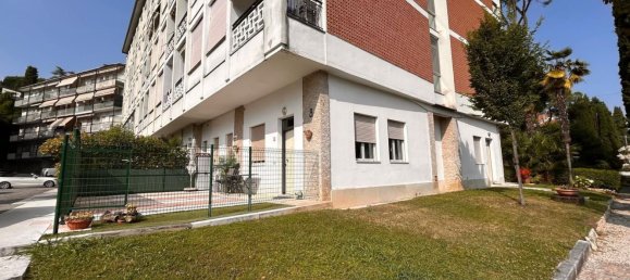 3 rooms Apartment in Garda, Italy No. 297211 3