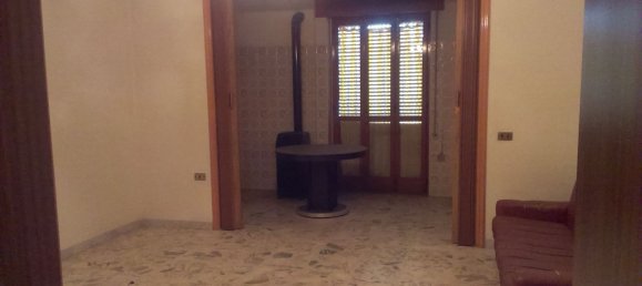 5-Zimmer Haus in San Nicandro Garganico, Italy, Nr. 254875 3