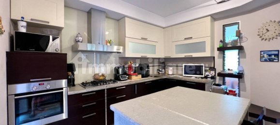 2 Schlafzimmer Wohnung in Albino, Italy, Nr. 374338 25