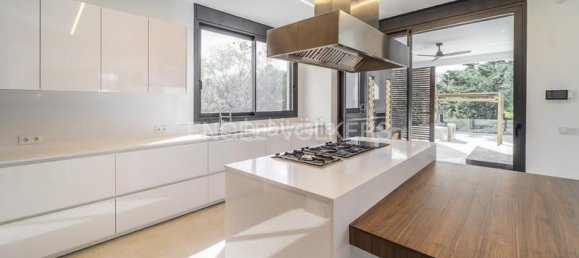 6 Schlafzimmer Haus in San Sebastian de los Reyes, Spain, Nr. 87103 11