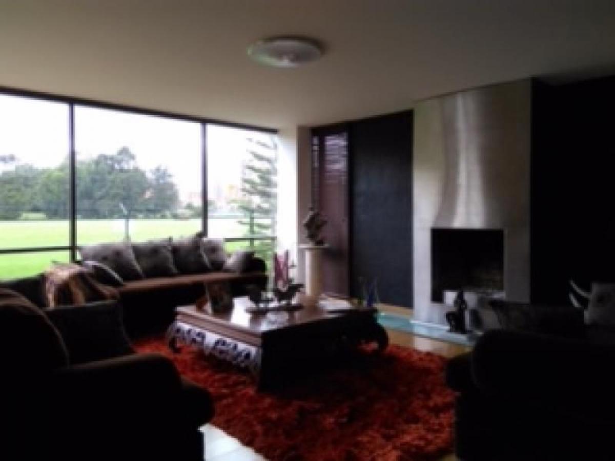 3 Schlafzimmer Haus in Bogota, Colombia, Nr. 10343