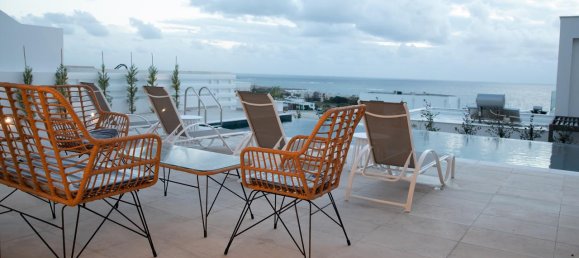 4 chambres propriété commerciale à vendre à Chloraka, Paphos, Cyprus № 9881 17