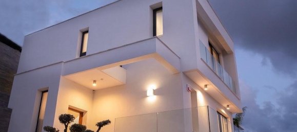 4 bedrooms House in Chloraka, Cyprus No. 9881 4