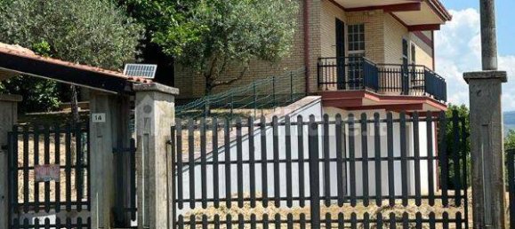 3 bedrooms House in Strangolagalli, Italy No. 209552 2