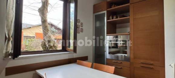 Apartamento T2 em Tradate, Italy N.º 228903 3