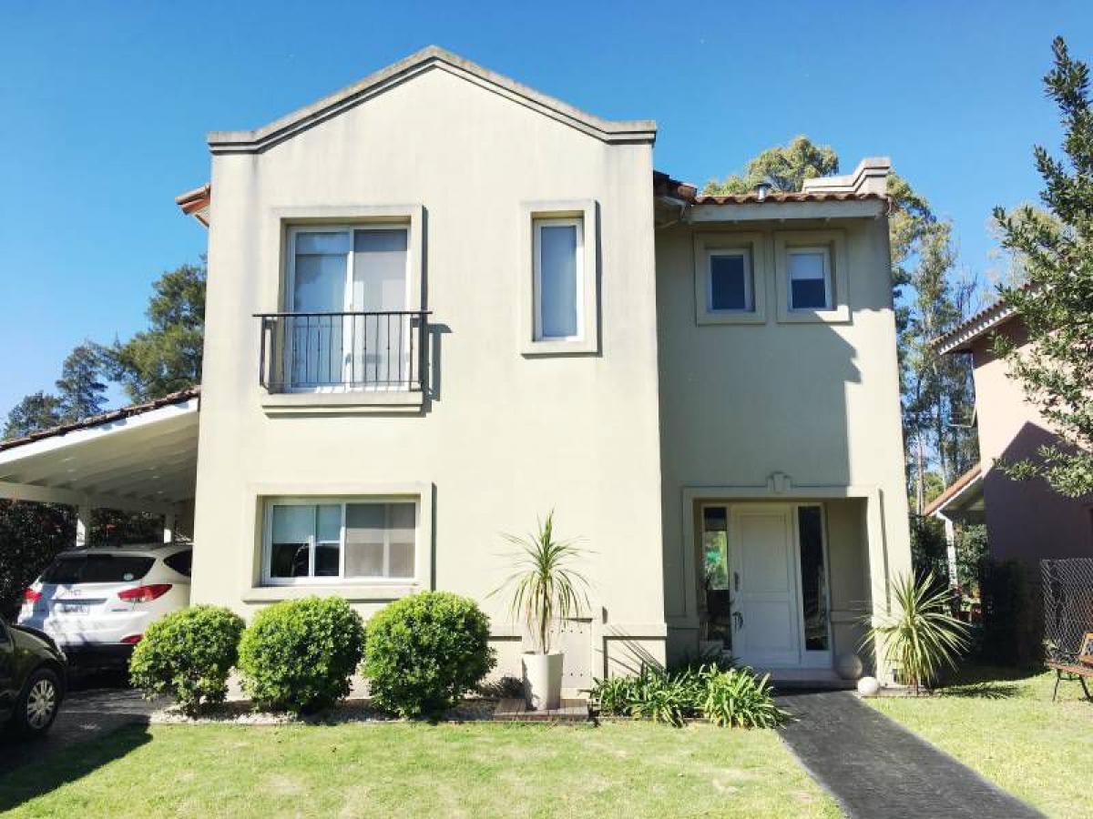 3 Schlafzimmer Haus in Pilar, Argentina, Nr. 70803