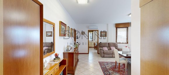 3 rooms Penthouse in Tradate, Italy No. 221564 2