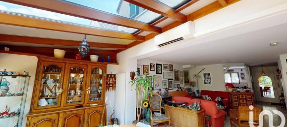 3 bedrooms House in Nandy, France No. 329528 7