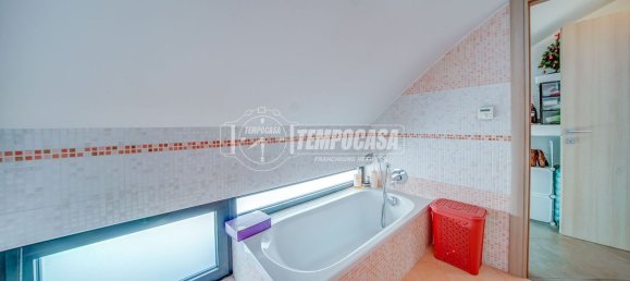 120m² Building in Somma Lombardo, Italy No. 363513 42