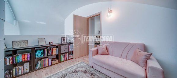 120m² Building in Somma Lombardo, Italy No. 363513 50