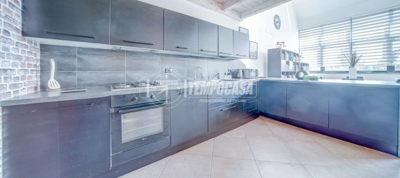 120m² Building in Somma Lombardo, Italy No. 363513 21