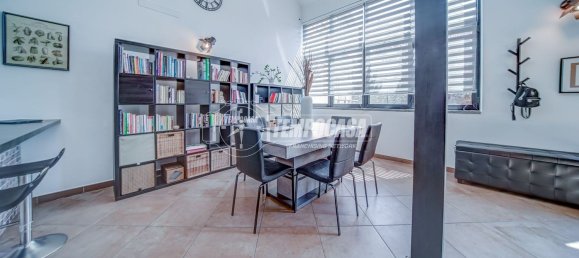 120m² Building in Somma Lombardo, Italy No. 363513 16