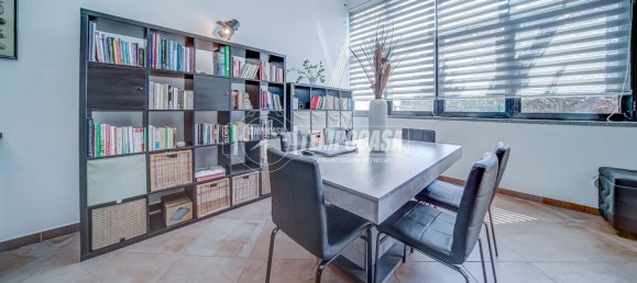 120m² Building in Somma Lombardo, Italy No. 363513 17