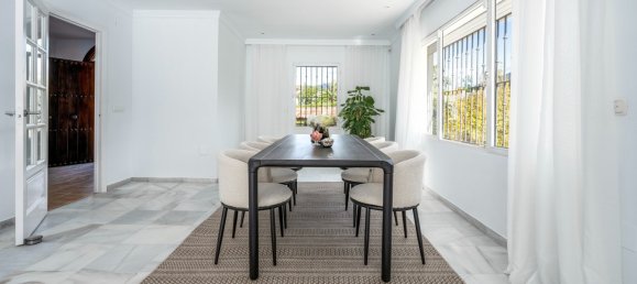 5 bedrooms Villa in Nueva Andalucia, Spain No. 4792 11