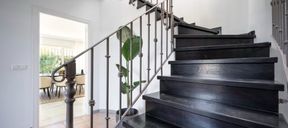 5 bedrooms Villa in Nueva Andalucia, Spain No. 4792 28