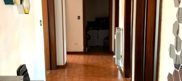 4غرفة شقة في Montevarchi, Italy رقم 238204 11