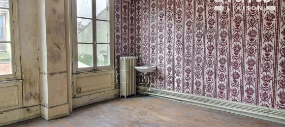 255m² Building in Bar-le-Duc, France No. 94712 6