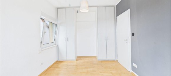 6 chambres Bâtiment à Hochtaunuskreis, Germany No. 341521 24